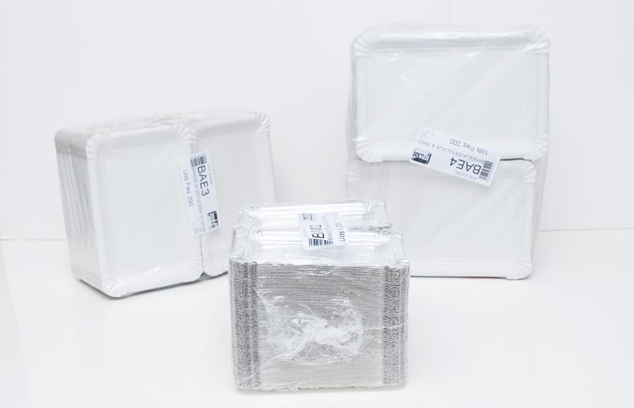 foto BANDEJAS Y PLATOS DE CARTON 